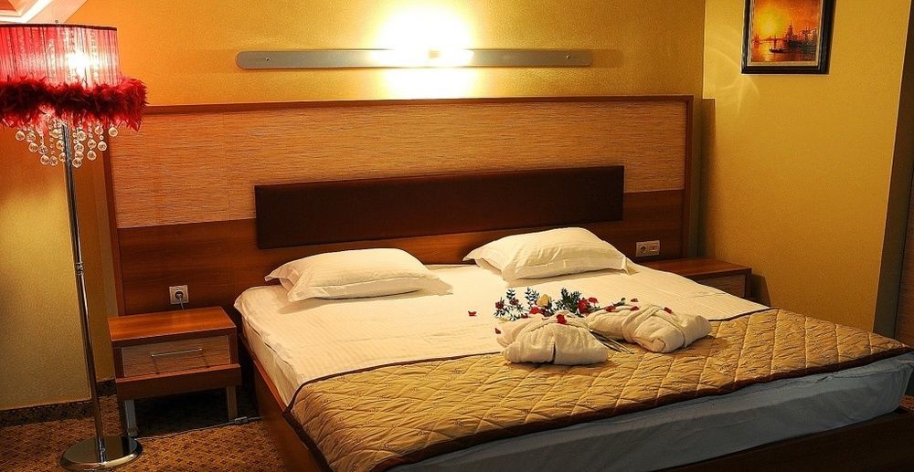 Ebrus'Un Konagi Hotel Provincia di Provincia di Istanbul Esterno foto